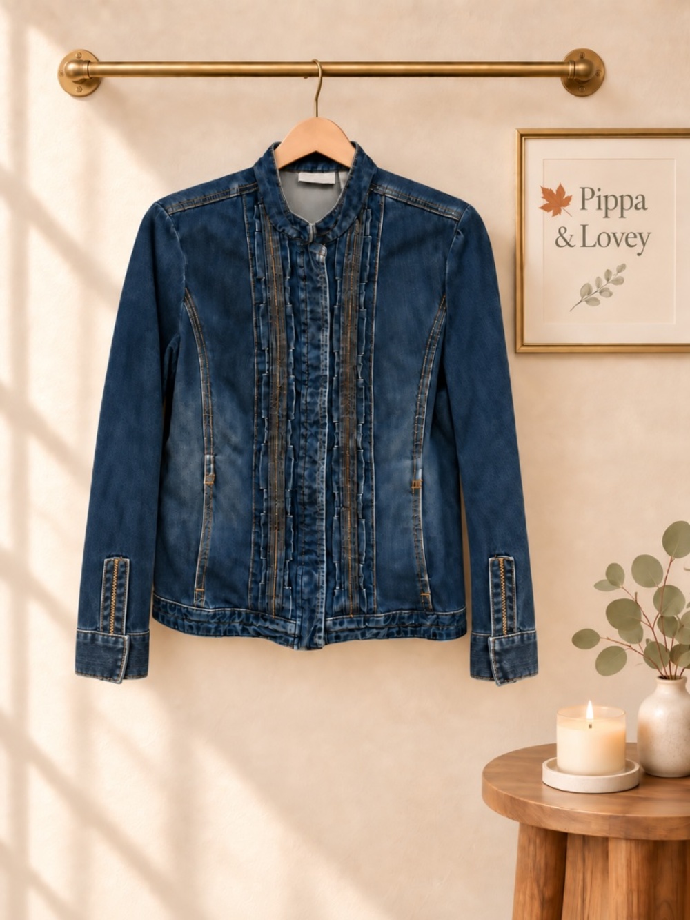 Chico’s Platinum Dark Wash Pintuck Denim Jacket Size 0 Small